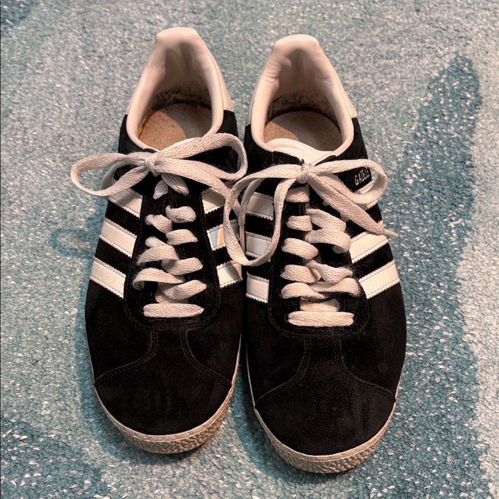 Adidas Gazelle, Men’s 6.5/Womens 8